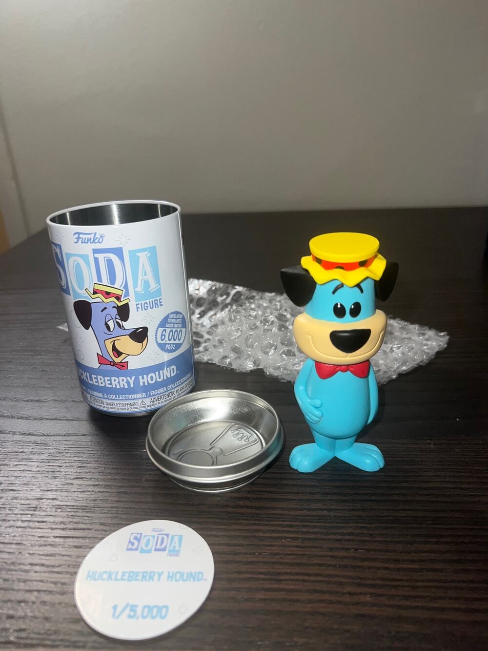 VAULTED LIMITED EDITION 5000 PIECE Huckleberry Hound Funko Soda Hanna-Barbera